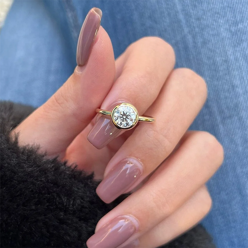 Moissanite Wedding Band - 3 Carat VVS1 Excellence